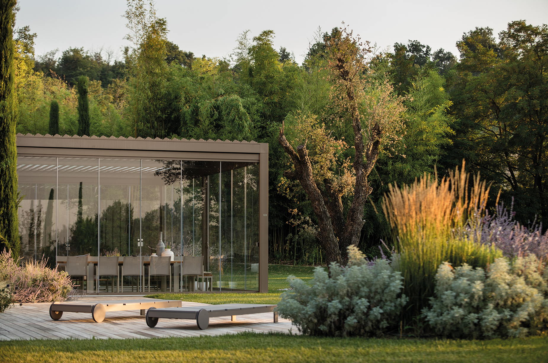 Pergolas with bladed roofs from GS Shades